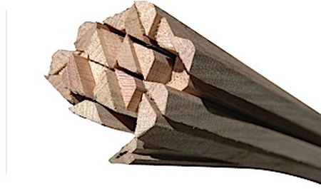 17 X 17 X 2900 TIMBER FILLET ( 145MTR PER BUNDLE SOLD PER MTR)